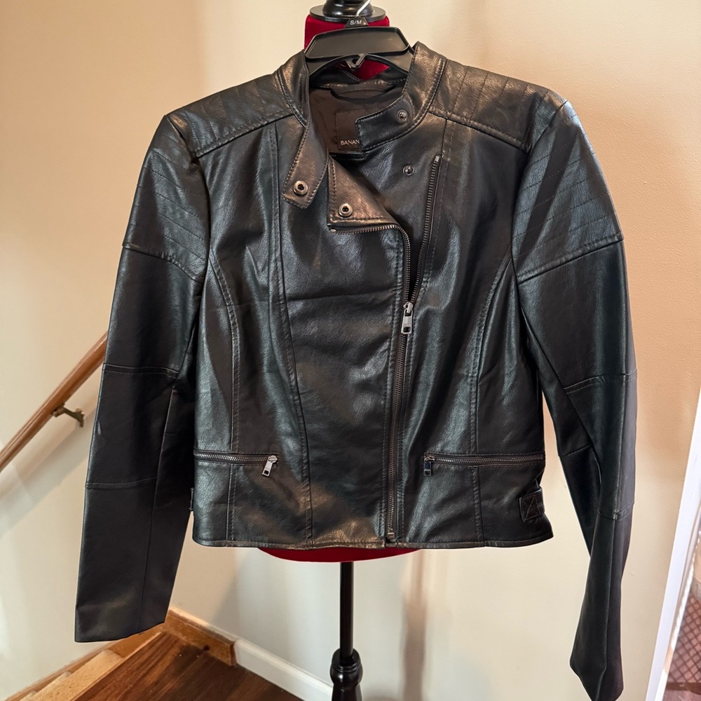 Banana Republic Black Leather Vegan Leather Women's Bomber Jacket Size Medium